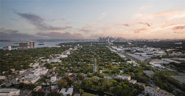 5 of 22 - 7700 Ne 5th Ave D, Miami, FL