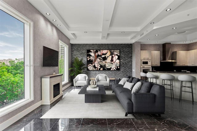 6000 Island Blvd 203, Aventura