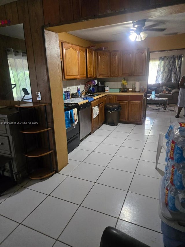 4 of 4 - 2016 Eagle Dr, Palm Beach, FL