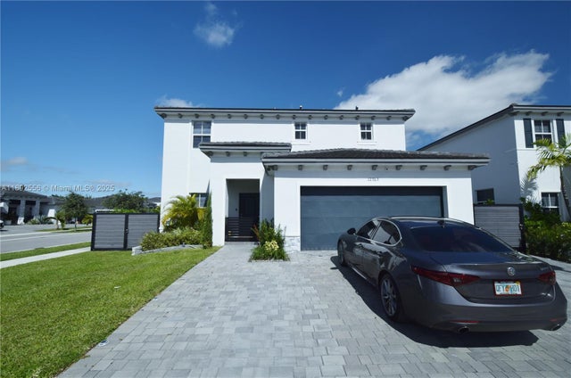 12763 Sw 214th Ter, Miami