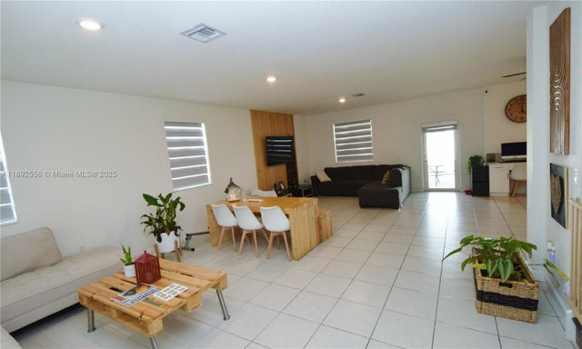 4 of 36 - 12763 Sw 214th Ter, Miami, FL