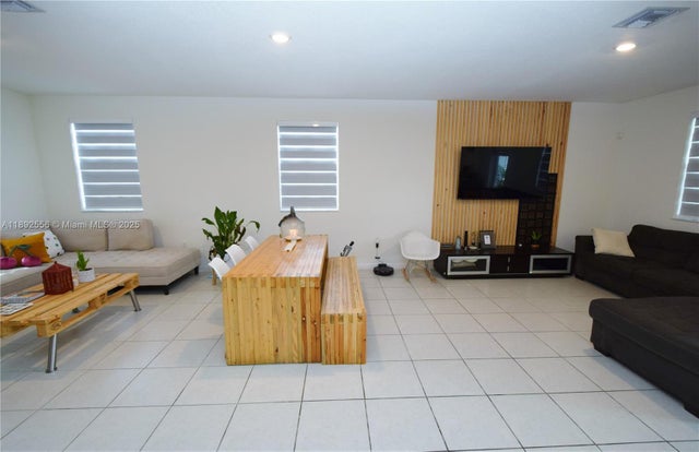 5 of 36 - 12763 Sw 214th Ter, Miami, FL