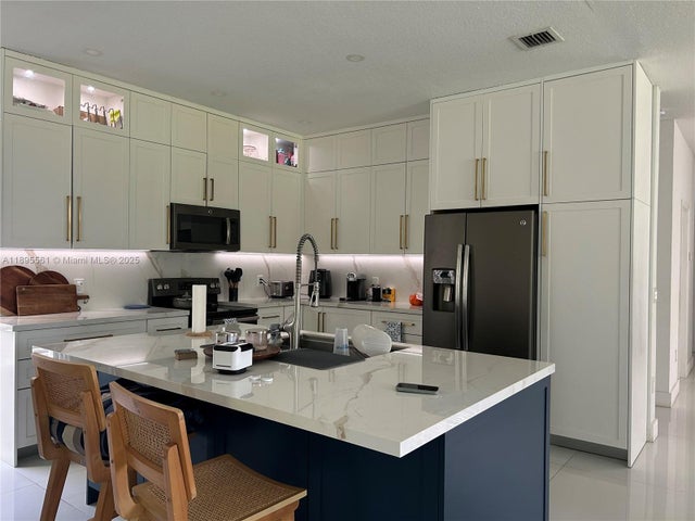 5 of 19 - 16101 Sw 27th St, Miramar, FL