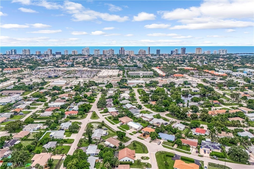 1140 Jeronimo Dr, Naples