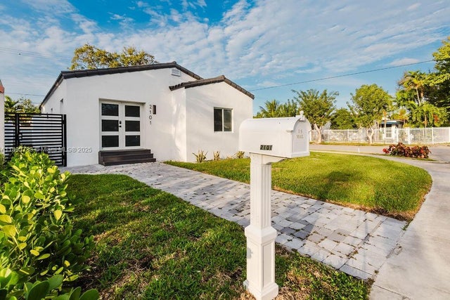 1 of 64 - 2101 Sw 16th Ter, Miami, FL