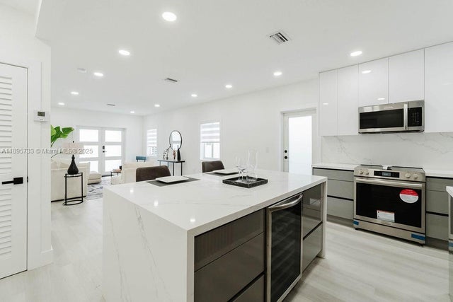 2 of 64 - 2101 Sw 16th Ter, Miami, FL