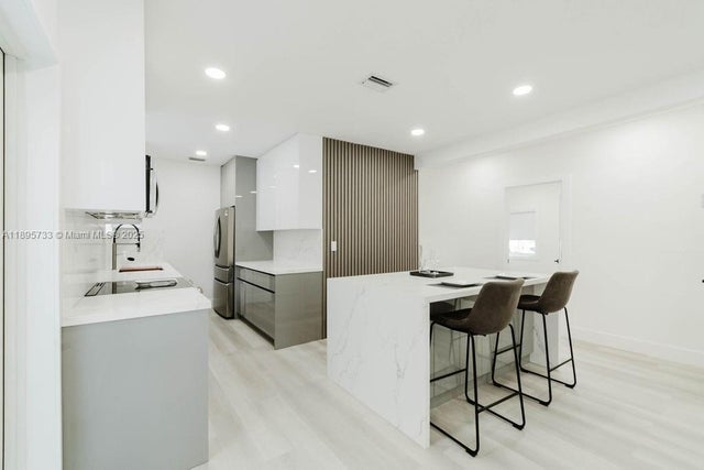 4 of 64 - 2101 Sw 16th Ter, Miami, FL
