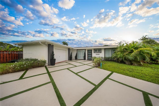 1 of 25 - 2406 Marathon Ln, Fort Lauderdale, FL