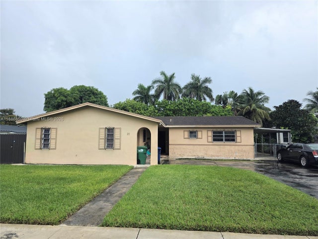 2 of 36 - 21 Ne 161st, Miami, FL