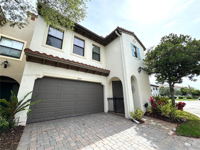 1 of 24 - 12490 Nw 33rd St, Sunrise, FL