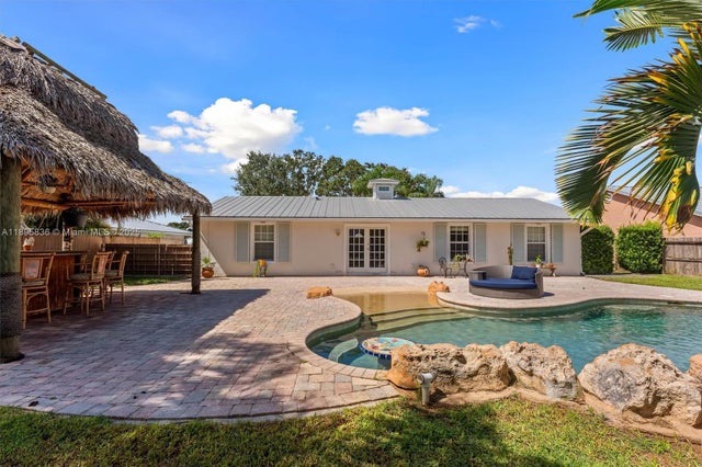 2 of 28 - 112 Prado St, Royal Palm Beach, FL