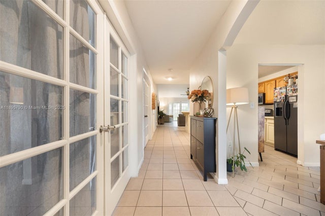 5 of 25 - 9730 Sw 219th St, Cutler Bay, FL