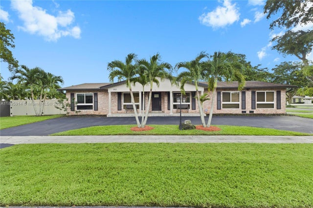 2 of 50 - 6150 Sw 7th St, Plantation, FL