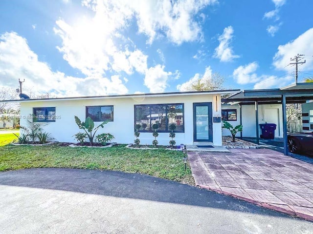 3 of 20 - 3049 Nw 6th Ave, Wilton Manors, FL