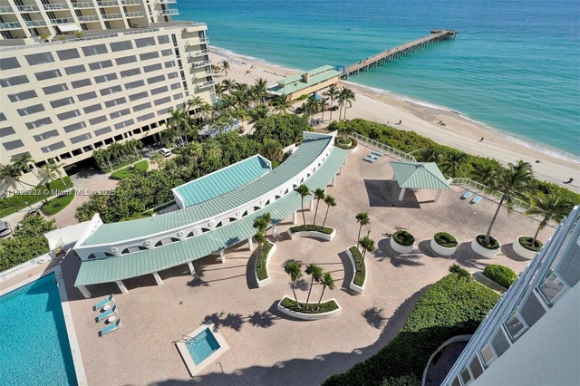 1 of 16 - 16485 Collins Ave Cabana 9, Sunny Isles Beach, FL