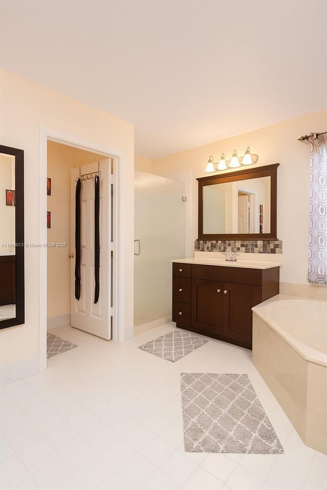 2 of 27 - 14936 Sw 22nd St, Miramar, FL