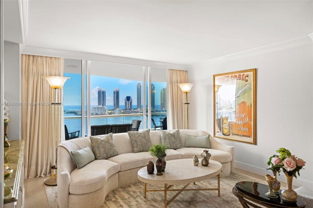 4 of 44 - 6000 Island Blvd 1803, Aventura, FL