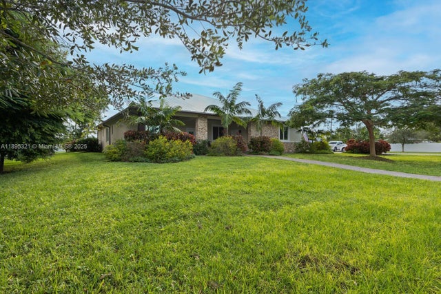 4 of 45 - 24301 Sw 212th Ave, Homestead, FL