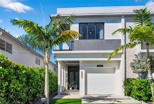 2 of 52 - 609 Ne 8th Ave A, Fort Lauderdale, FL
