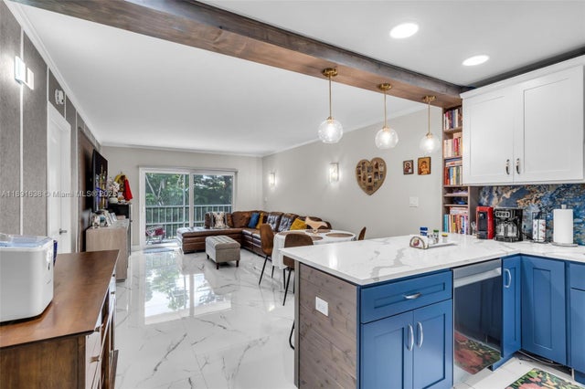 5 of 24 - 1000 Hillcrest Ct 207, Hollywood, FL