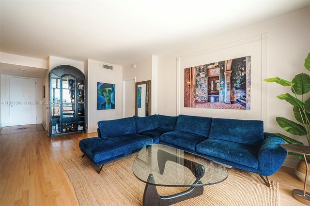 2 of 38 - 888 Brickell Key Dr 903, Miami, FL