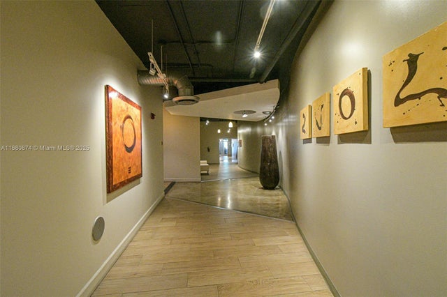 4 of 50 - 10 Sw South River Dr 1704, Miami, FL