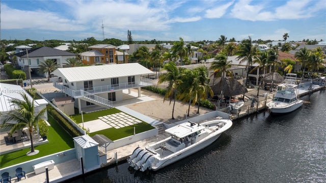 1 of 29 - 392 Laguna Ave, Key Largo, FL