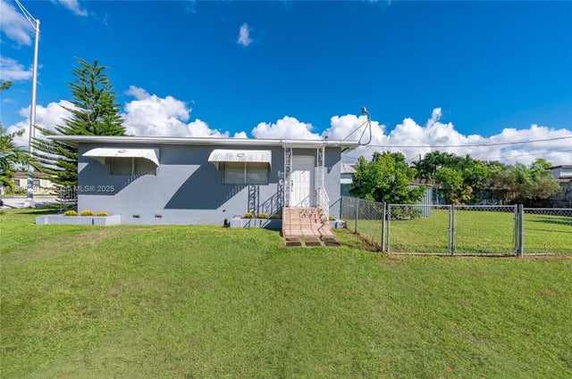 2 of 22 - 6595 Sw 31st St, Miami, FL