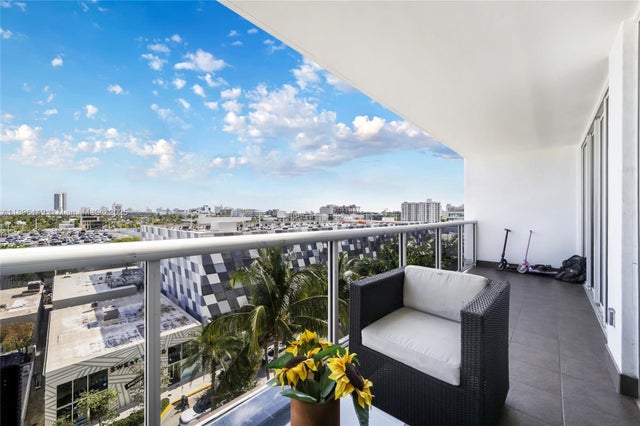 1 of 38 - 1900 Sunset Harbour Dr 811, Miami Beach, FL