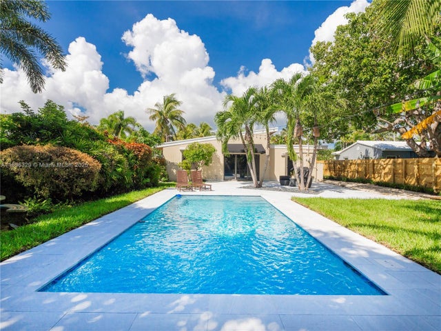 1 of 21 - 1212 Ne 17th Ter, Fort Lauderdale, FL