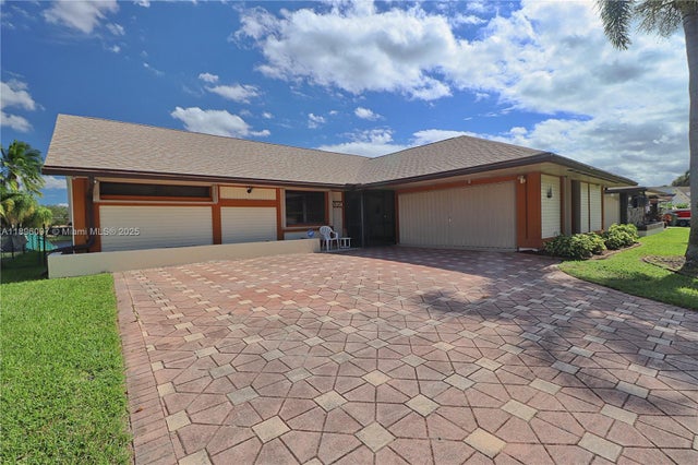 2 of 36 - 1351 Nw 114th Ave, Pembroke Pines, FL