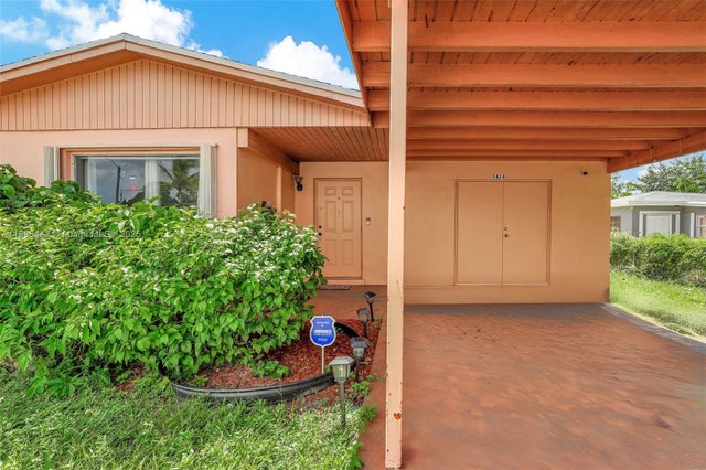 2 of 45 - 5424 Mayo St, Hollywood, FL