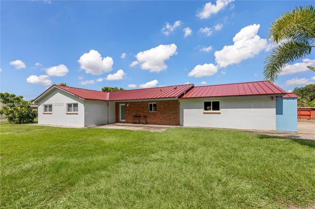 4 of 72 - 19501 Sw 236th St, Homestead, FL