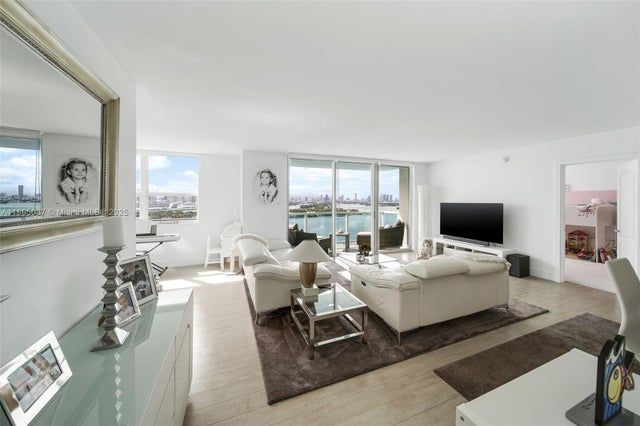 3 of 50 - 650 West Ave 2107, Miami Beach, FL