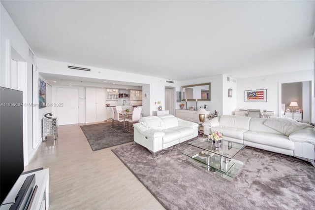 5 of 50 - 650 West Ave 2107, Miami Beach, FL