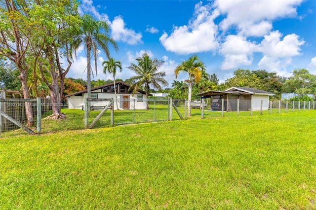 4 of 14 - 23060 Sw 155th Ave, Miami, FL