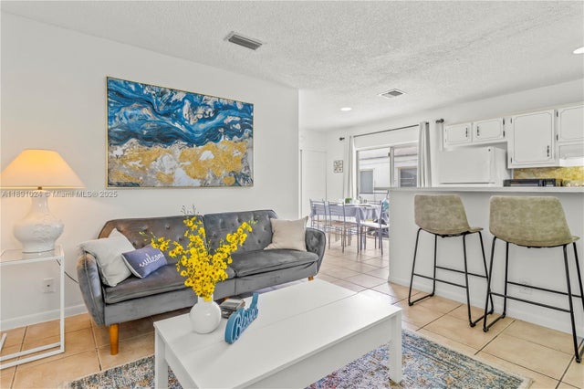2 of 35 - 1936 Washington St, Hollywood, FL