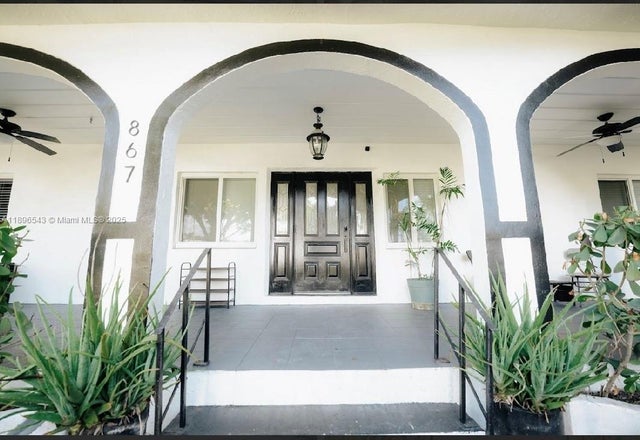 2 of 17 - 867 Nw 4th Ave, Homestead, FL