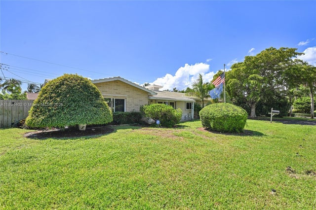 2 of 23 - 2750 Se 3rd St, Pompano Beach, FL