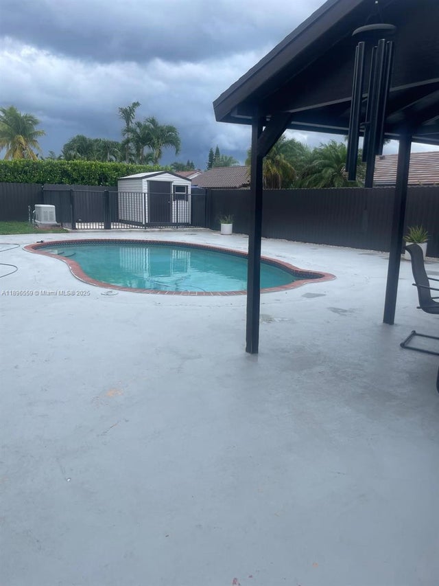 4 of 18 - 14862 Sw 169th Ln, Miami, FL