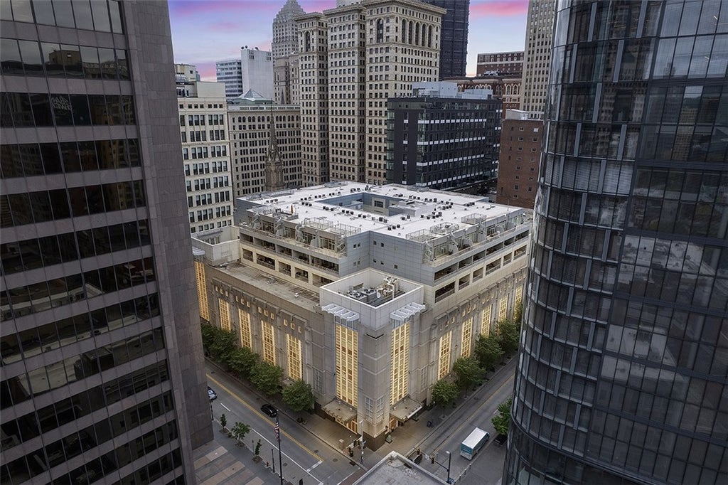 301 5th Avenue 506, Downtown Pgh