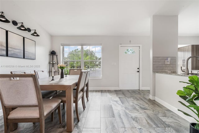 5 of 15 - 12525 Sw 147th Ter, Miami, FL