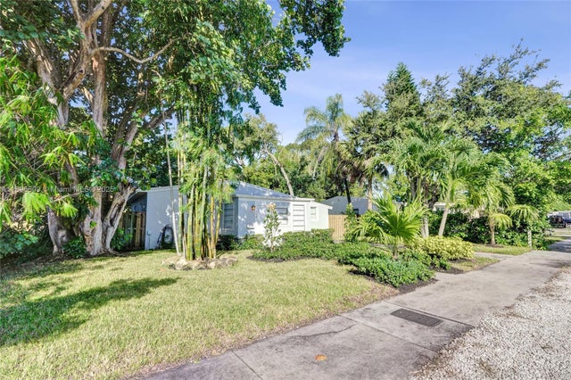 2 of 35 - 119 Sw 22nd Ave, Fort Lauderdale, FL