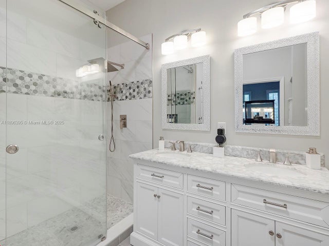 3 of 6 - 4991 Bonsai Cir 105, Palm Beach Gardens, FL