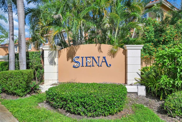 2 of 52 - 5844 Siena Ln, Hollywood, FL