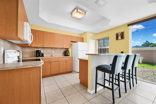 4 of 52 - 5844 Siena Ln, Hollywood, FL