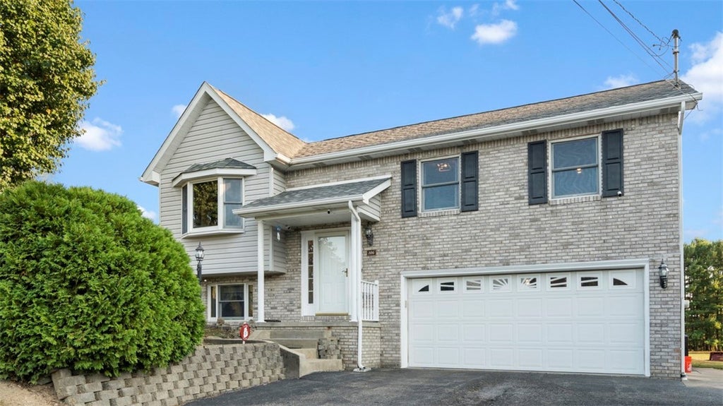 106 Dean, New Sewickley