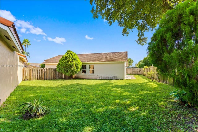 2 of 29 - 6090 Nw 179th Ter, Hialeah, FL