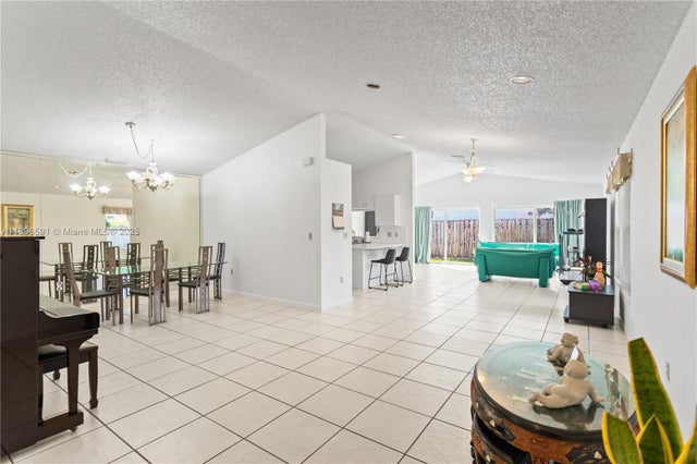 3 of 29 - 6090 Nw 179th Ter, Hialeah, FL