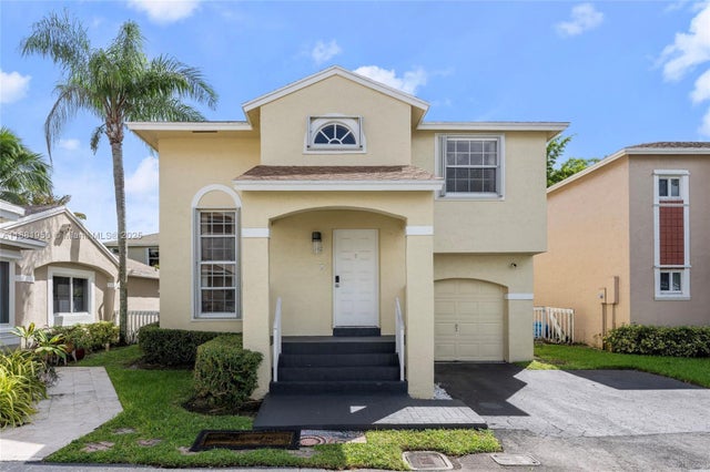 1 of 62 - 11862 Nw 13th St, Pembroke Pines, FL